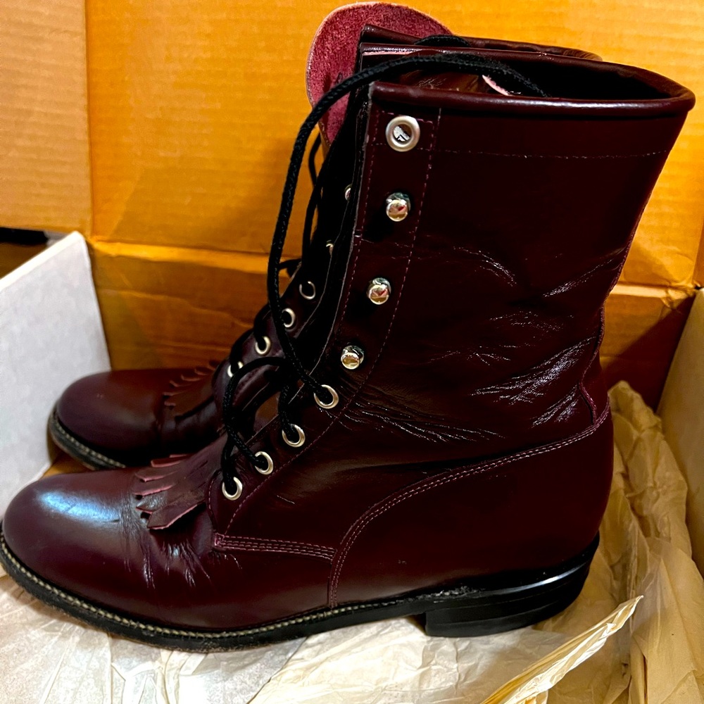 Justin Boots Women's Burgundy Lace Up Boots